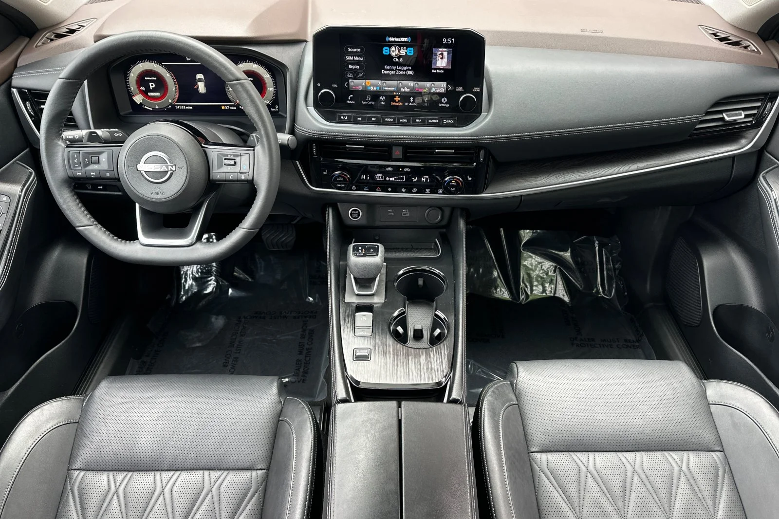 Used 2023 Gray Nissan Platinum image 12