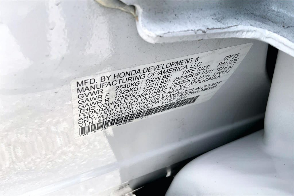 Used 2024  Acura 3.5L image 35