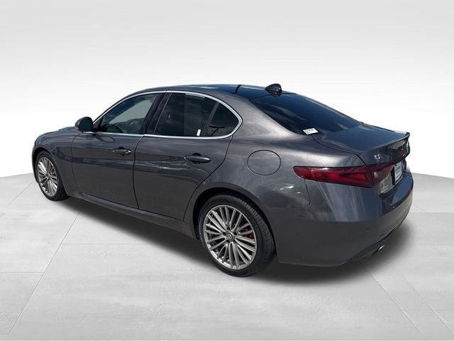 Used 2018 Gray Alfa Romeo Ti image 3