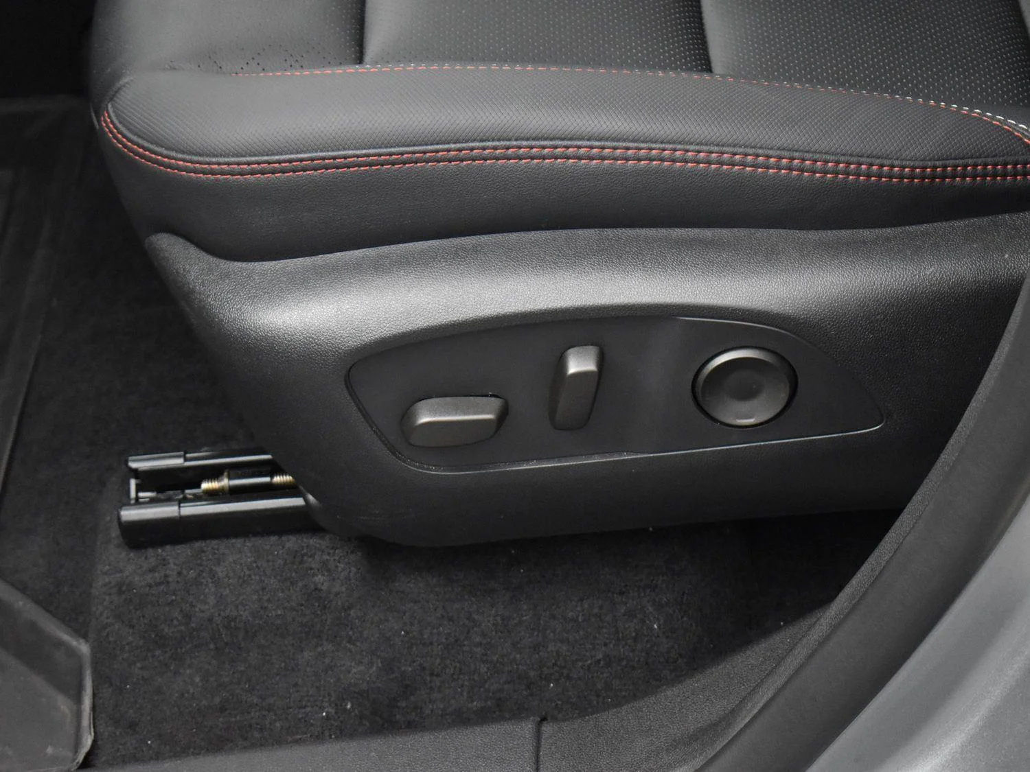 Used 2024 Sterling Gray Metallic Chevrolet RS image 16