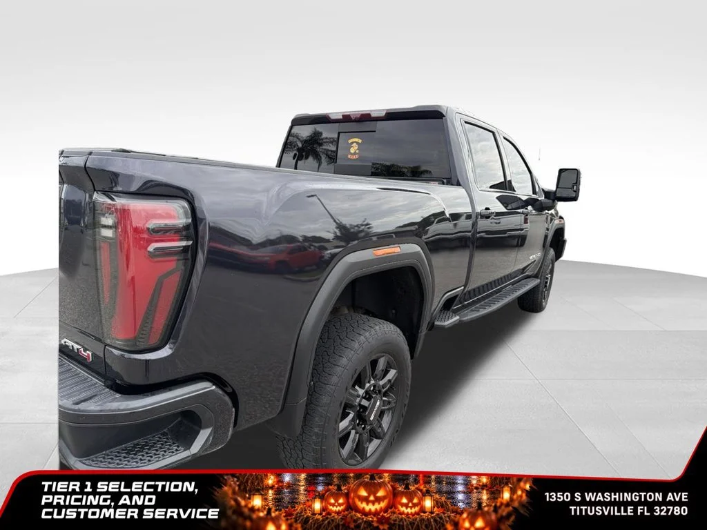 Used 2024 Titanium Rush Metallic GMC AT4 image 3