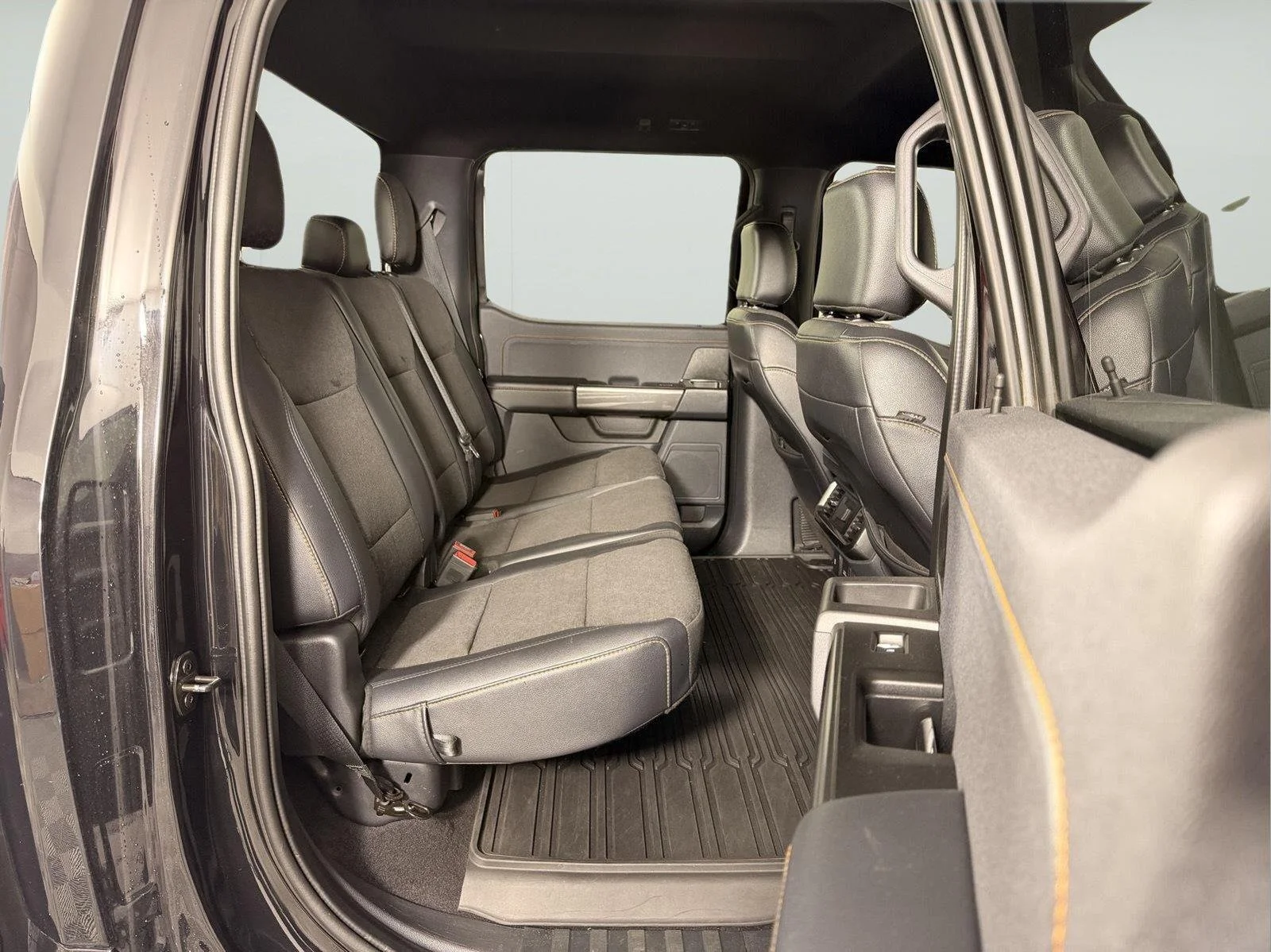 Used 2023 Agate Black FORD TREMOR image 18