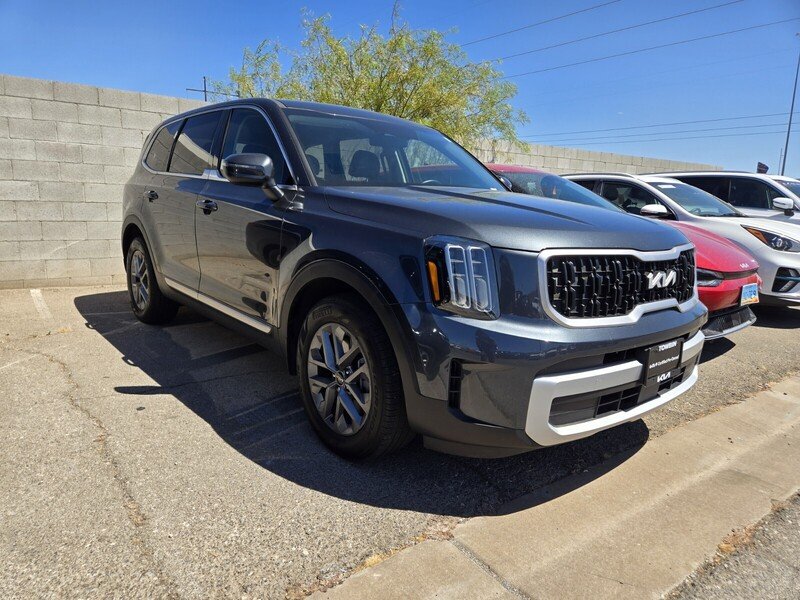 Certified Used 2024 Gray Kia LX image 2