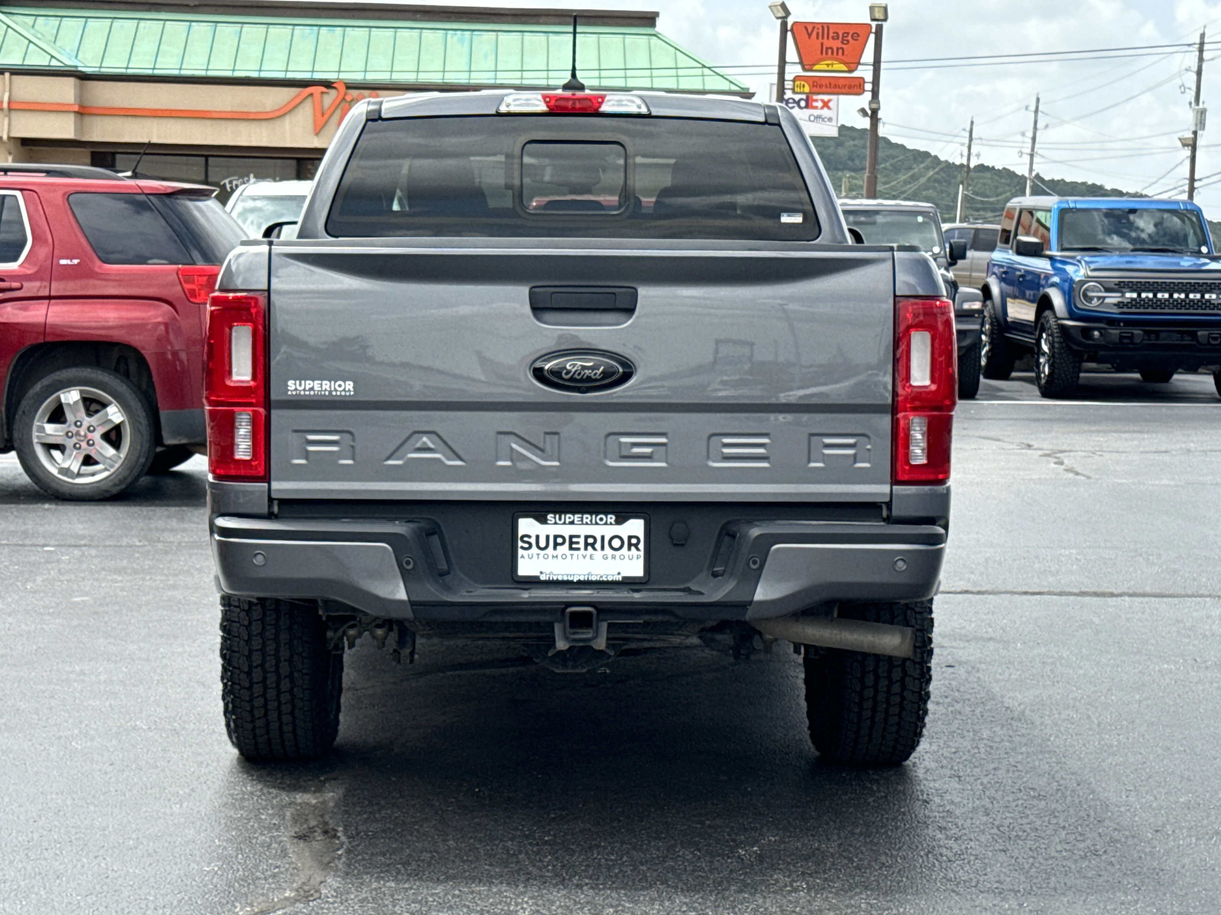 Used 2022 Carbonized Gray Metallic Ford XLT 4WD image 4