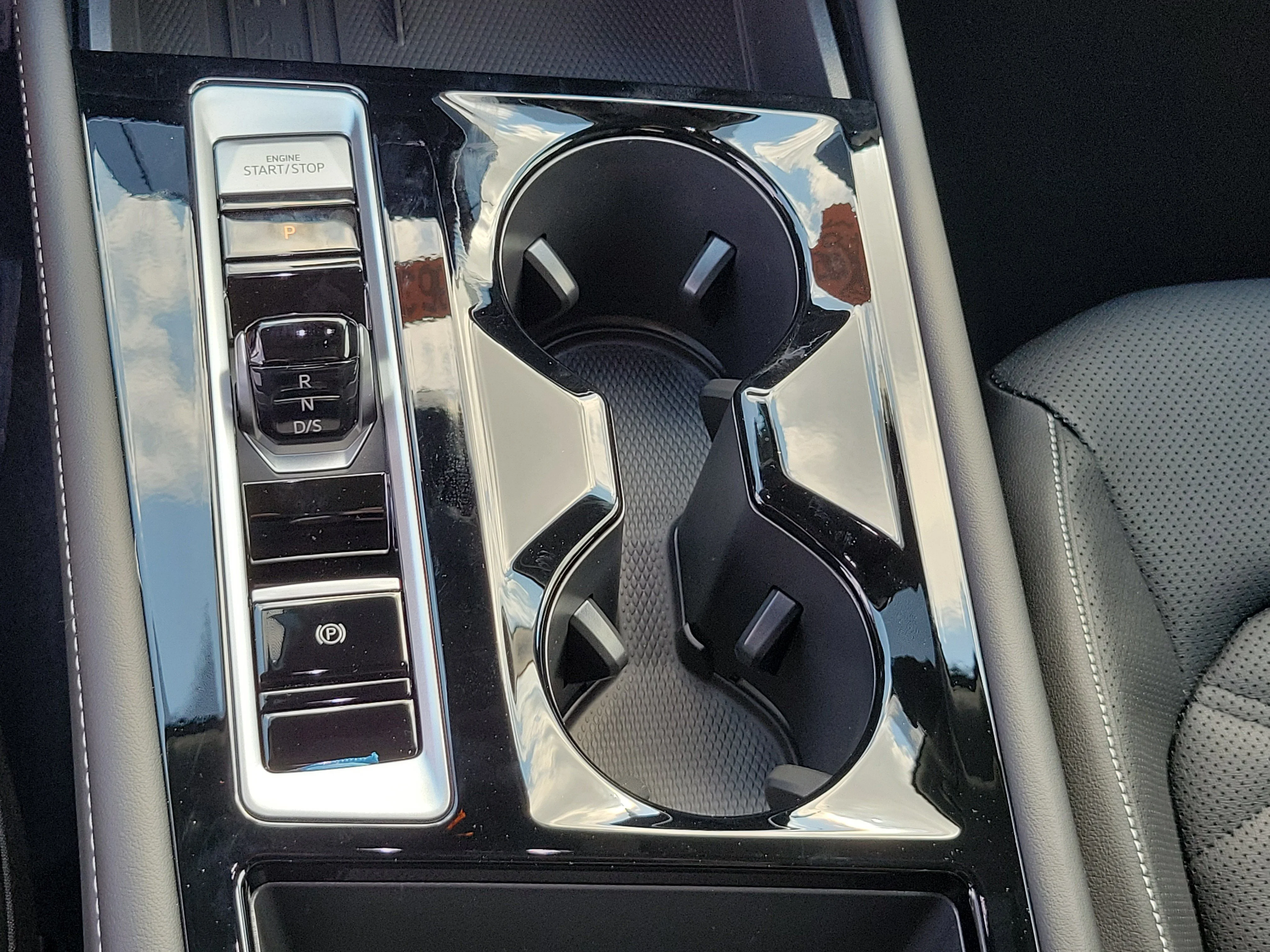 New 2026 Blue Volkswagen 2.0T SE w/Technology image 32