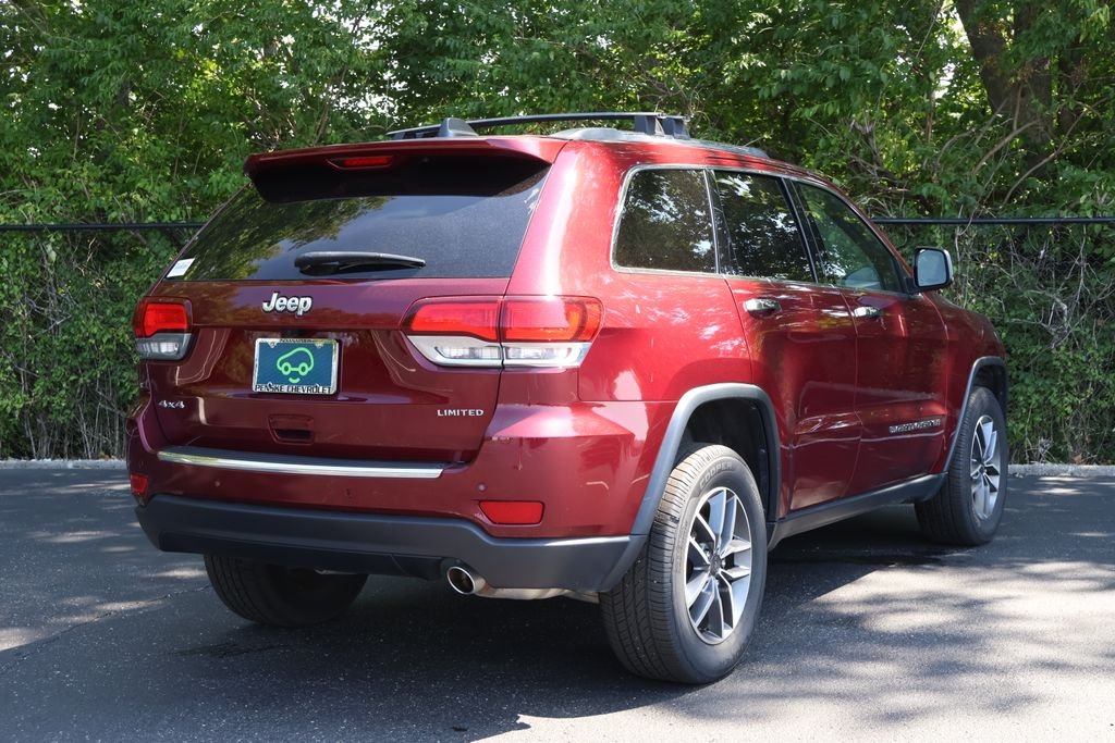 Used 2022 Red Jeep Limited image 9