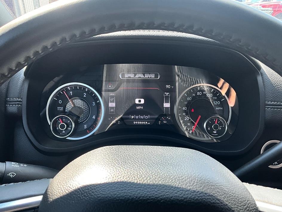 Used 2023 Black Ram Laramie image 17