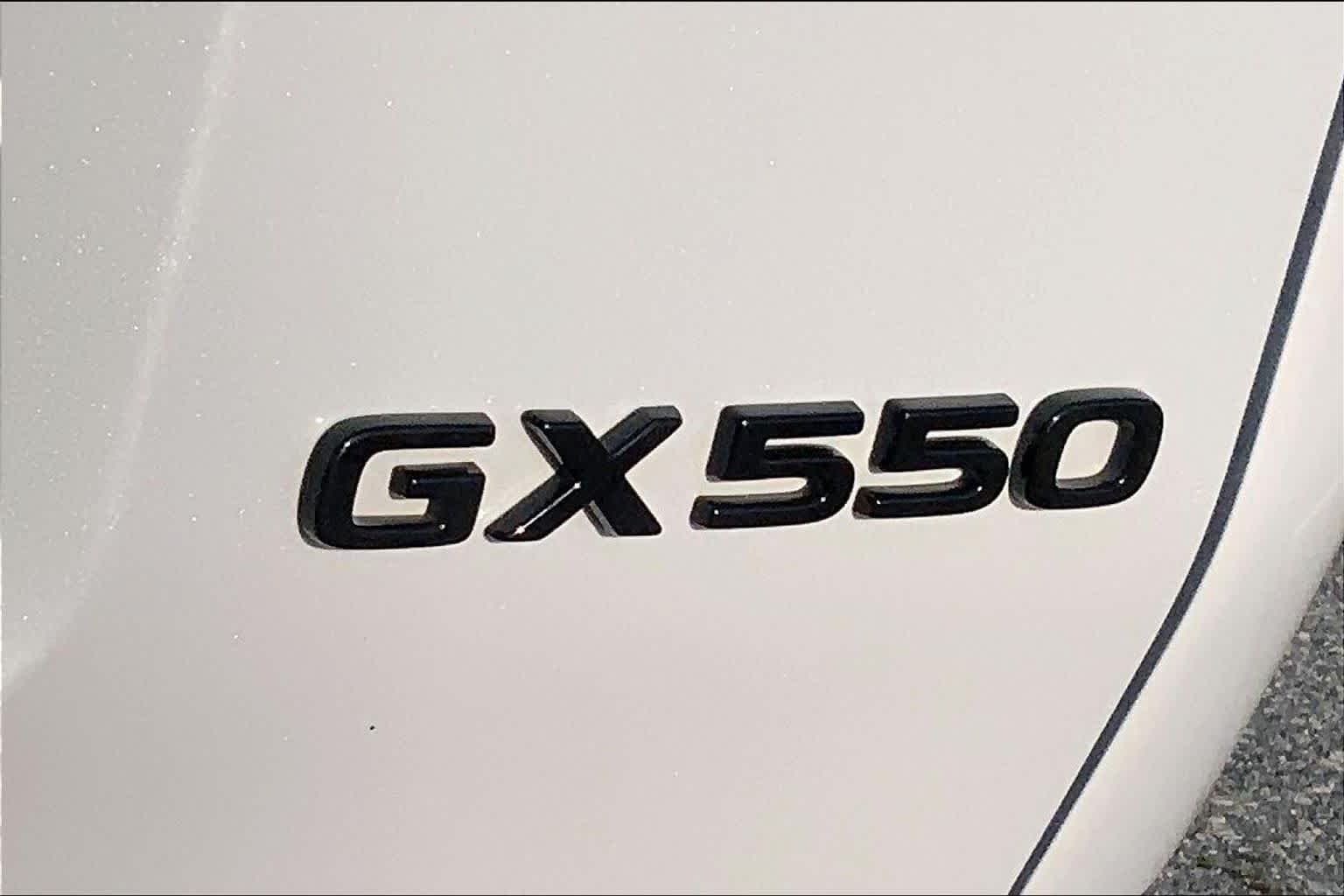 Used 2024 Eminent White Pearl Lexus Overtrail+ image 10