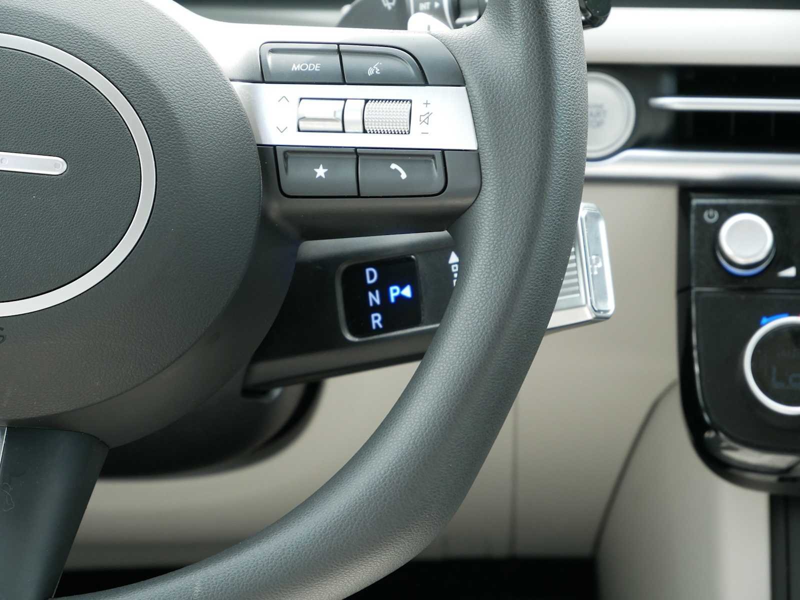 New 2026 Deep Sea Hyundai Blue SE image 31