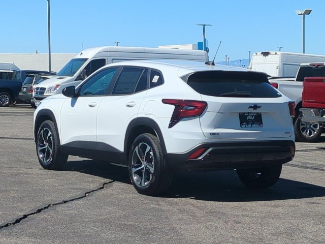 2026 Chevrolet Trax RS - Photo 6