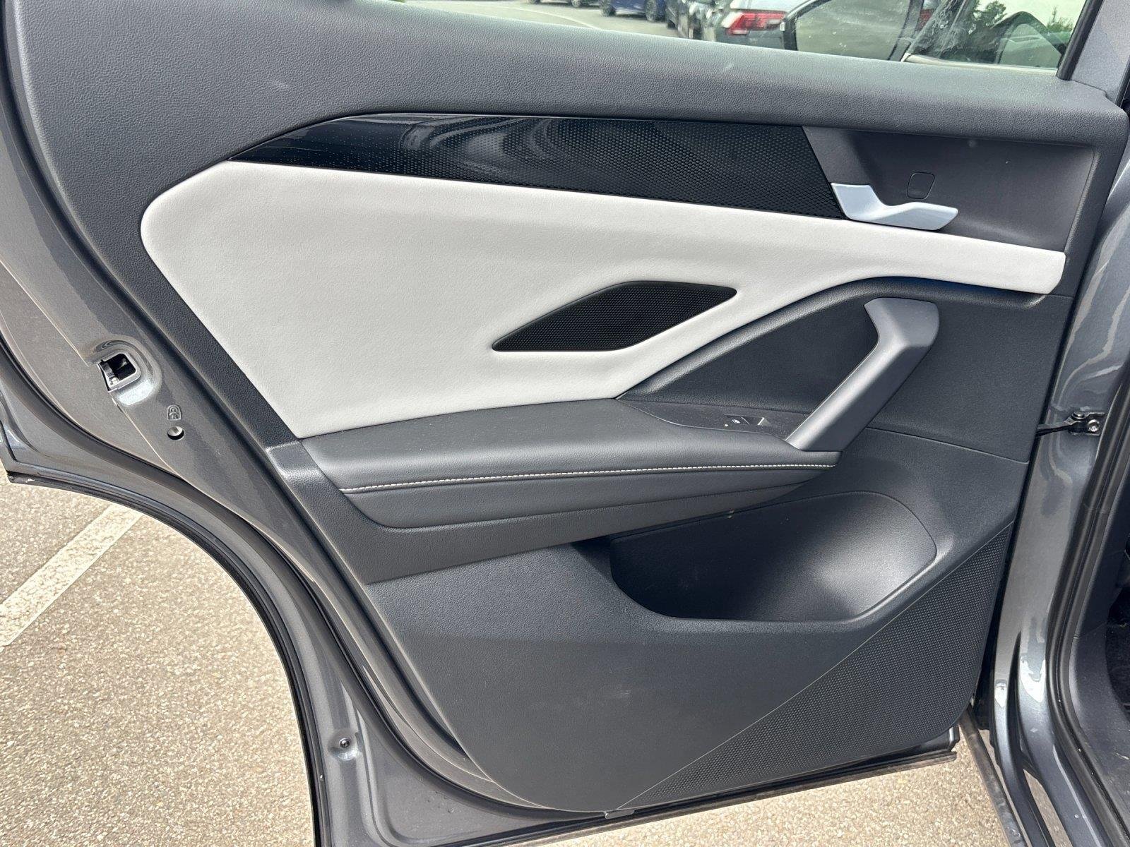 Used 2026 Platinum Gray Metallic Volkswagen SE R-Line Black image 30