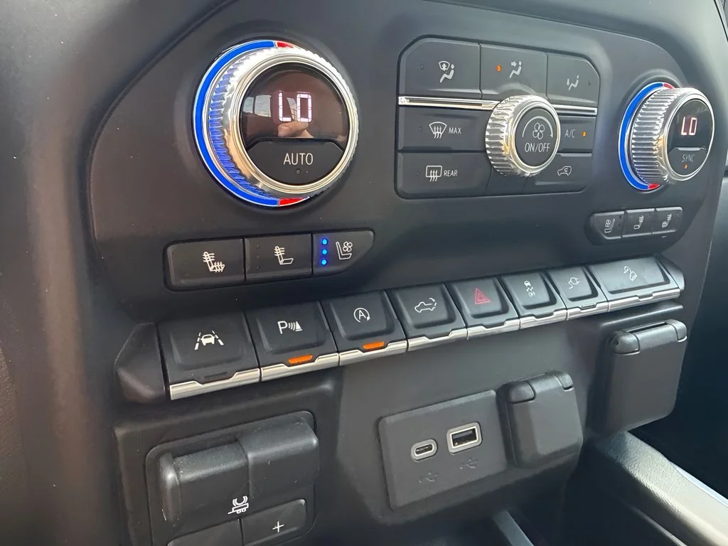 Used 2021 Red GMC AT4 image 24