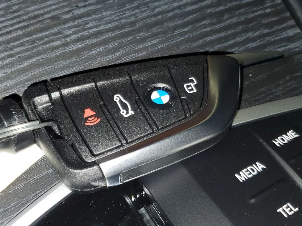 New 2026 Alpine White BMW 330i image 26