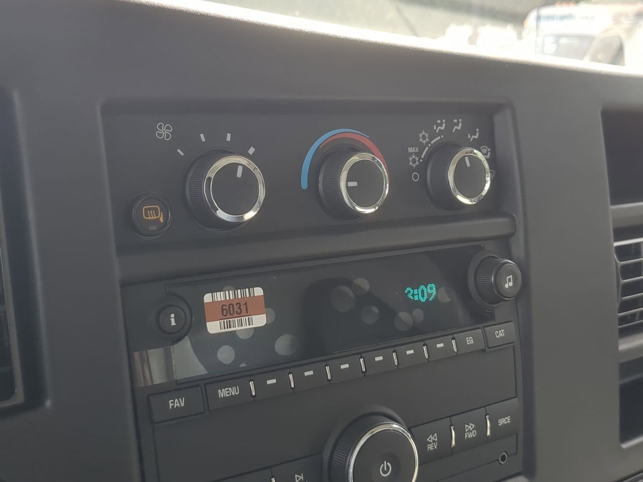 New 2025 Summit White GMC Work Truck image 18