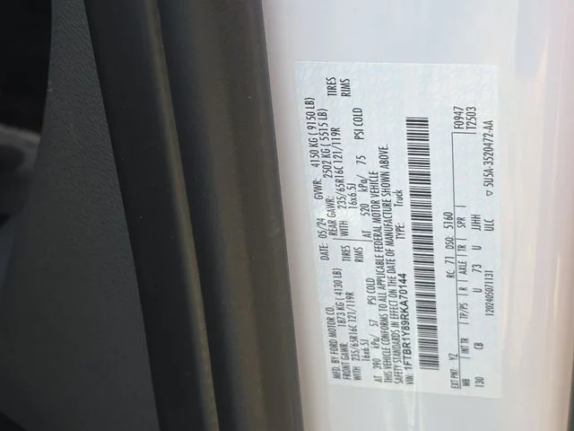 Used 2024 White Ford Base image 32