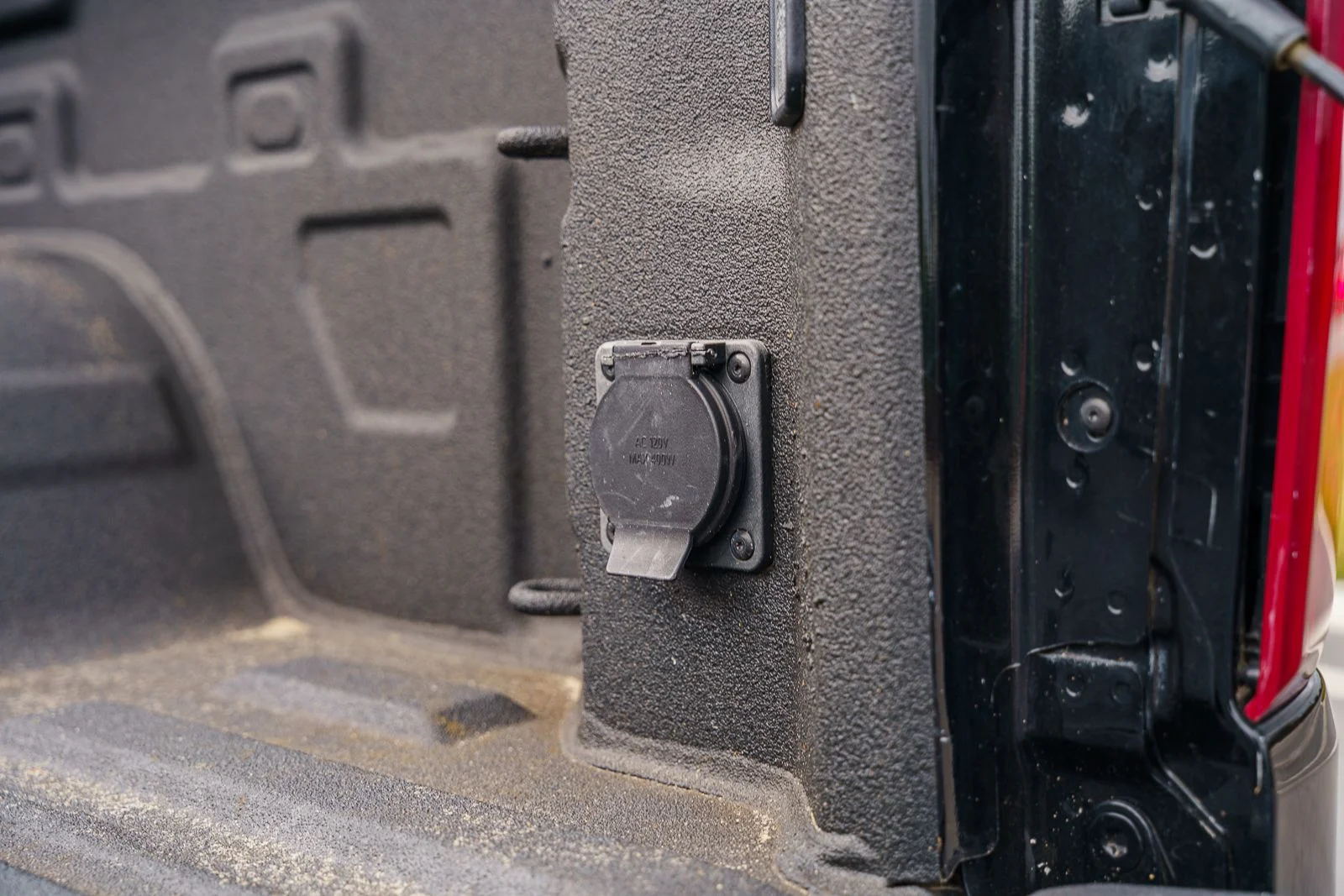 Used 2023 Black Chevrolet LT image 18