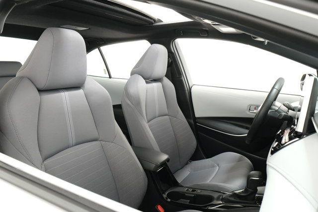 Certified Used 2025 CLASSIC SILVER METALLIC Toyota  image 43