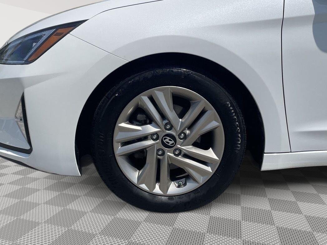 Used 2019 Quartz White Pearl Hyundai SEL image 7