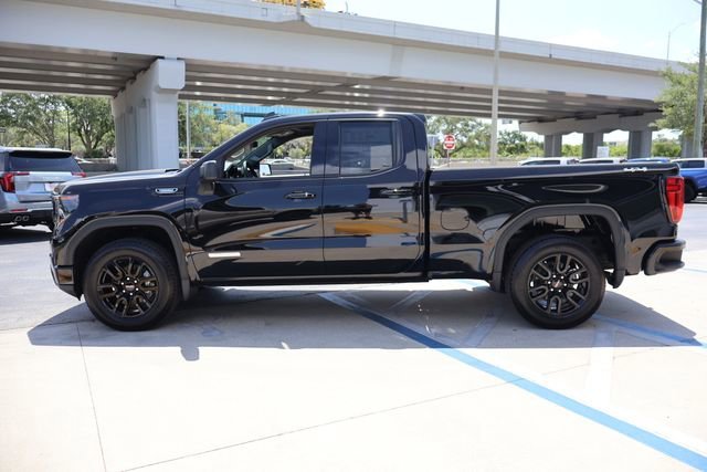 New 2026 Onyx Black GMC Elevation image 4