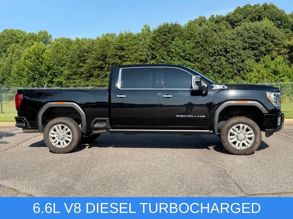 Used 2022 Onyx Black GMC Denali image 3