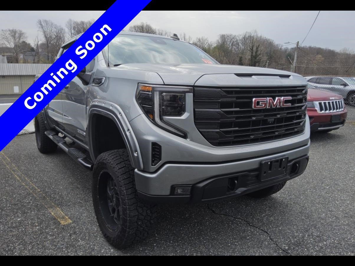 2023 GMC Sierra 4WD Crew Cab Short Box Elevation's photo