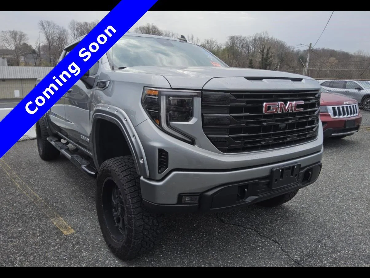 2023 GMC Sierra 4WD Crew Cab Short Box Elevation's photo