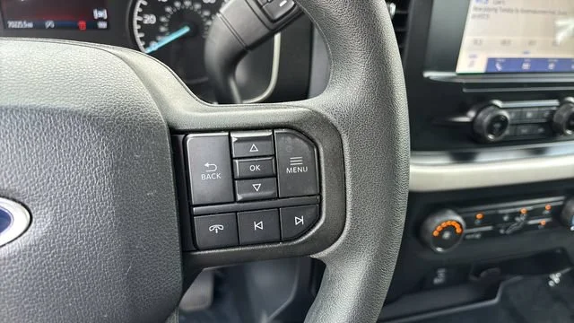 Used 2023  Ford XL image 23