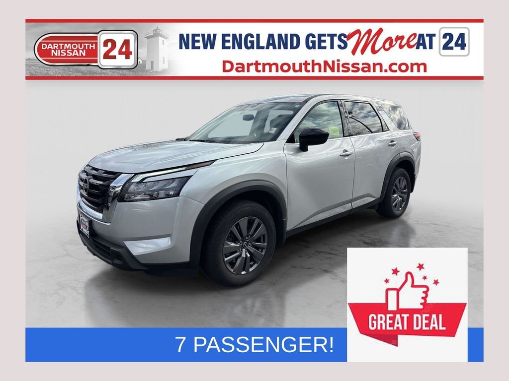 Used 2024 Silver Nissan S image 1