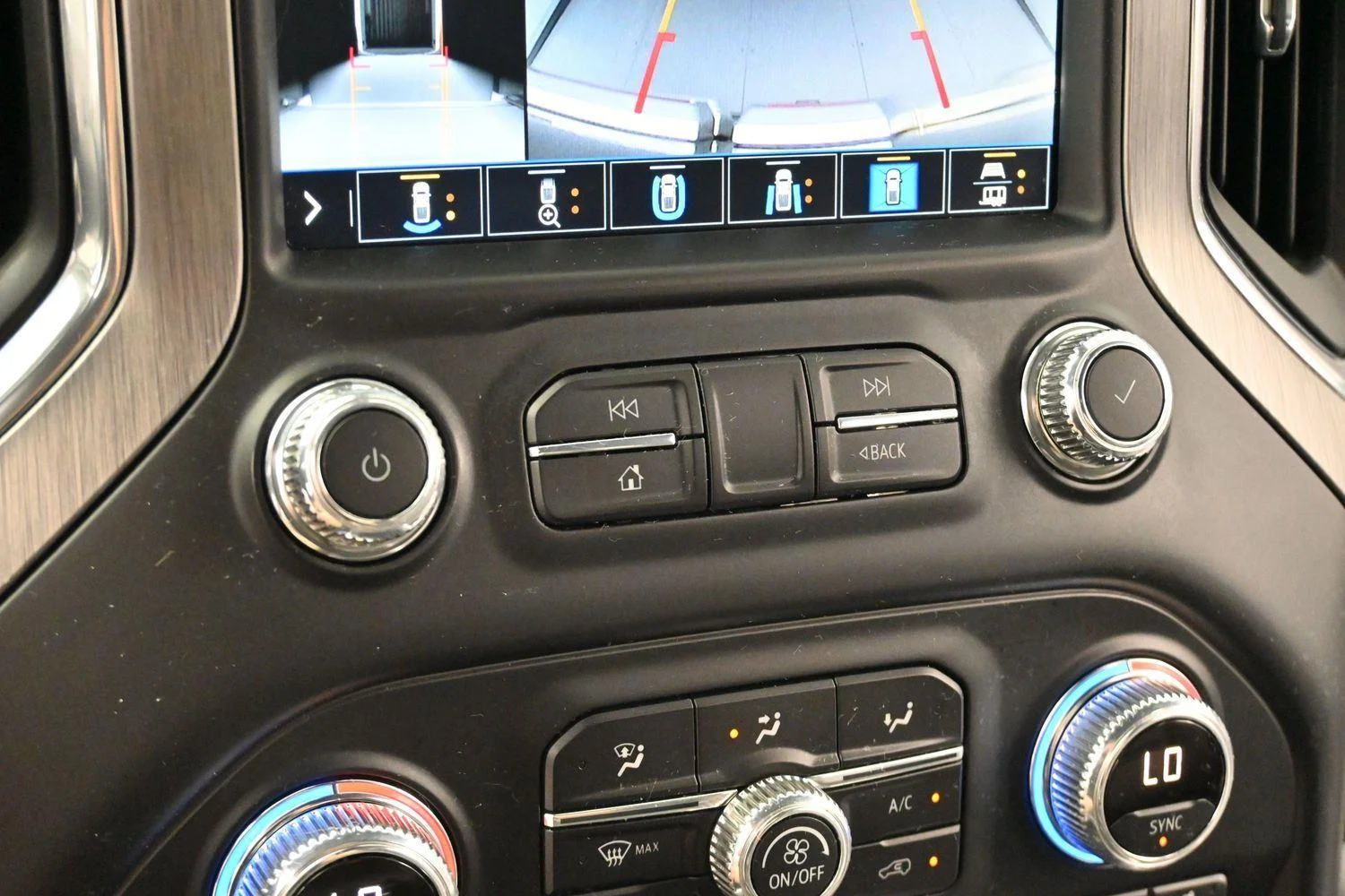 Used 2020 SATIN STEEL METALLIC GMC Denali image 22