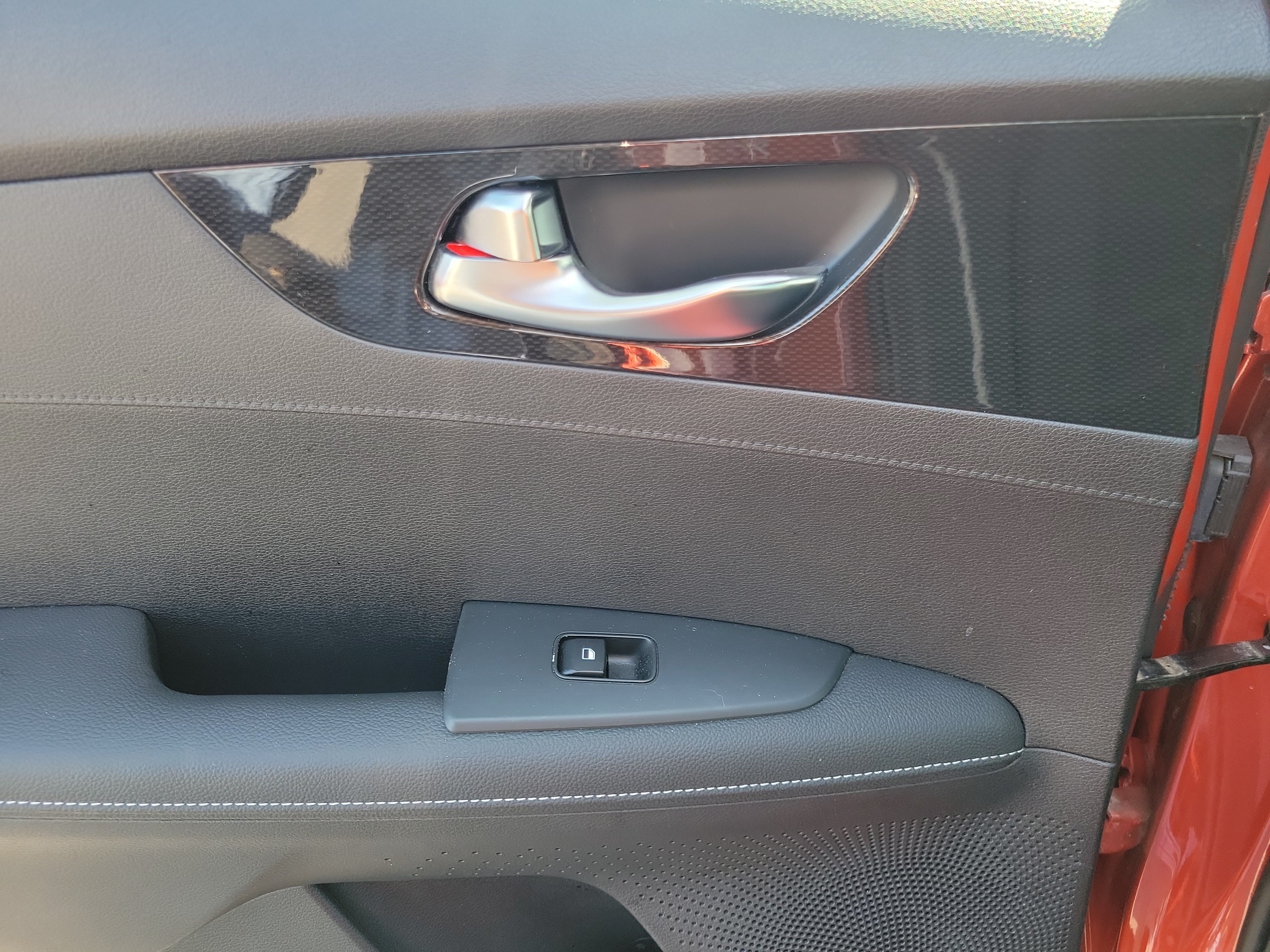 Used 2022 Fire Orange Kia GT-Line image 12