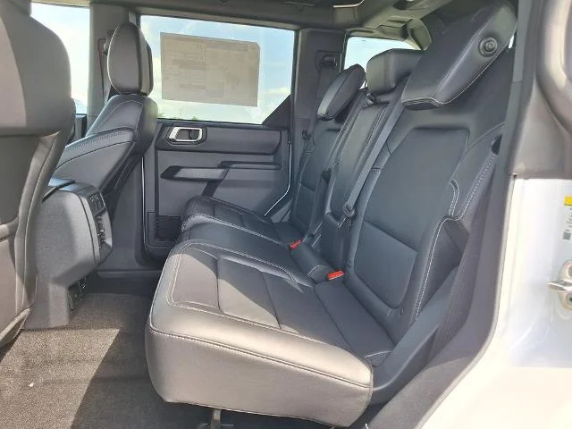 New 2026 Oxford White Ford Outer Banks® image 36
