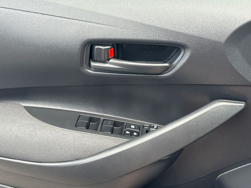 Certified Used 2026  Toyota LE image 34