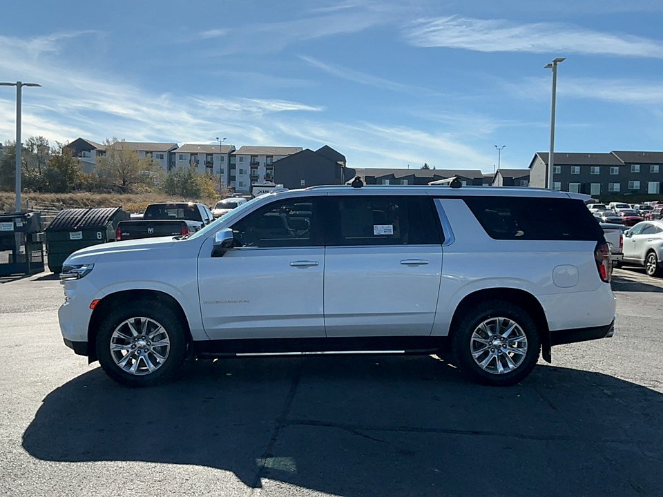 Used 2024 Iridescent Pearl Tricoat Chevrolet 4WD Premier image 2