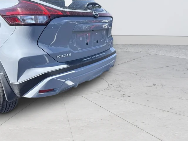 Used 2023 Gray Nissan SV image 23