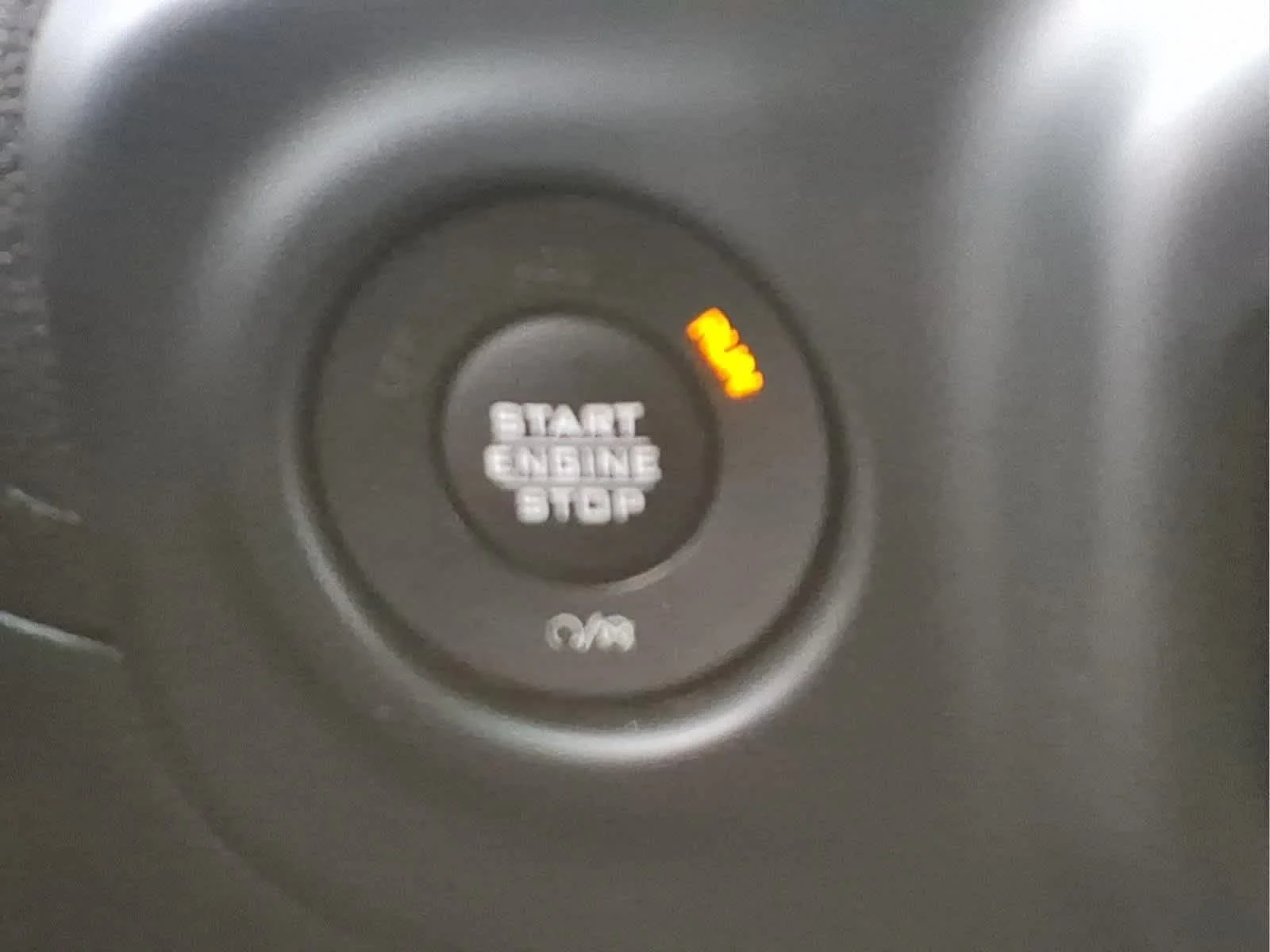 Used 2020 Granite Crystal Metallic Clearcoat Jeep Sahara image 23