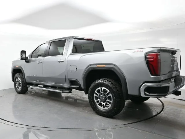 Used 2026 Sterling Metallic GMC SLT image 5