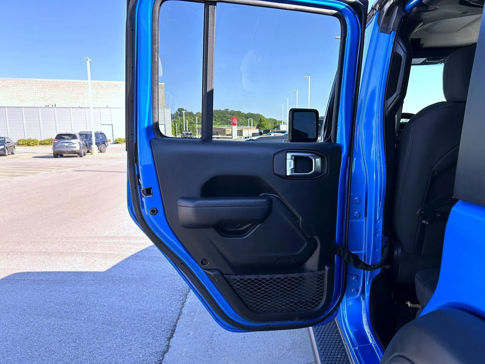 Used 2022 Blue Jeep Unlimited Sport S image 20
