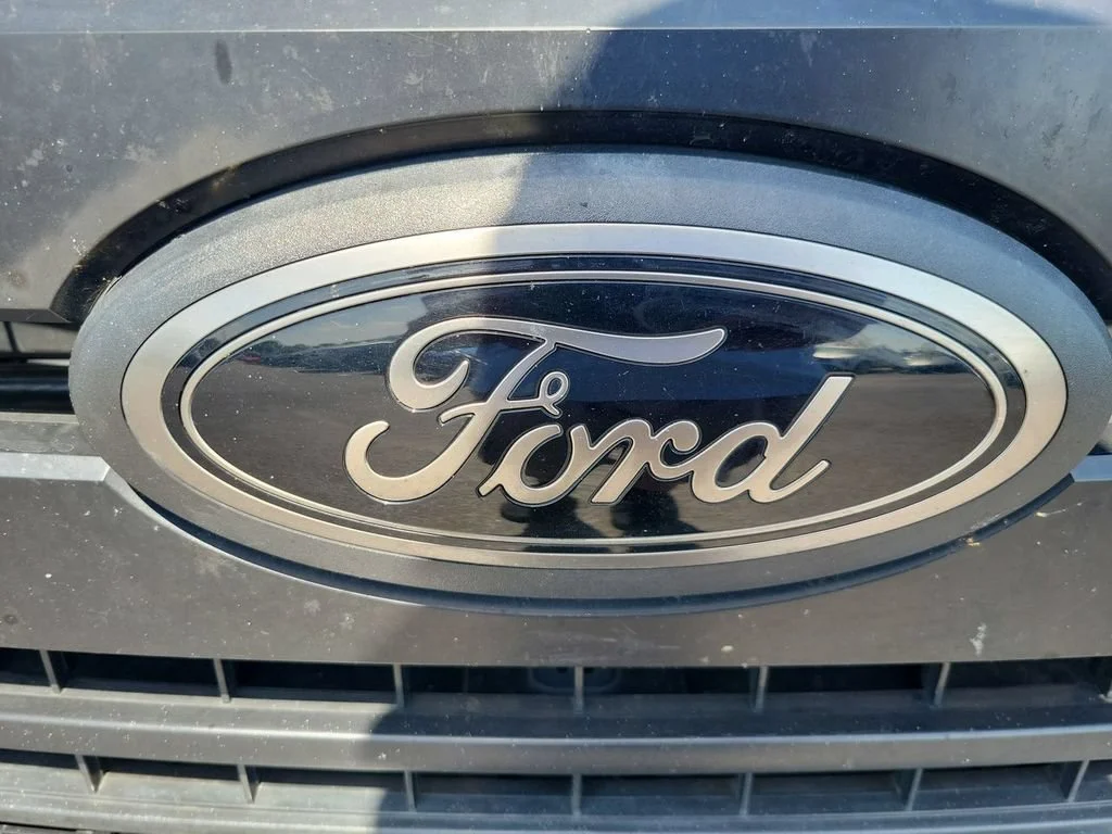 Used 2020 Gray Ford XLT image 30