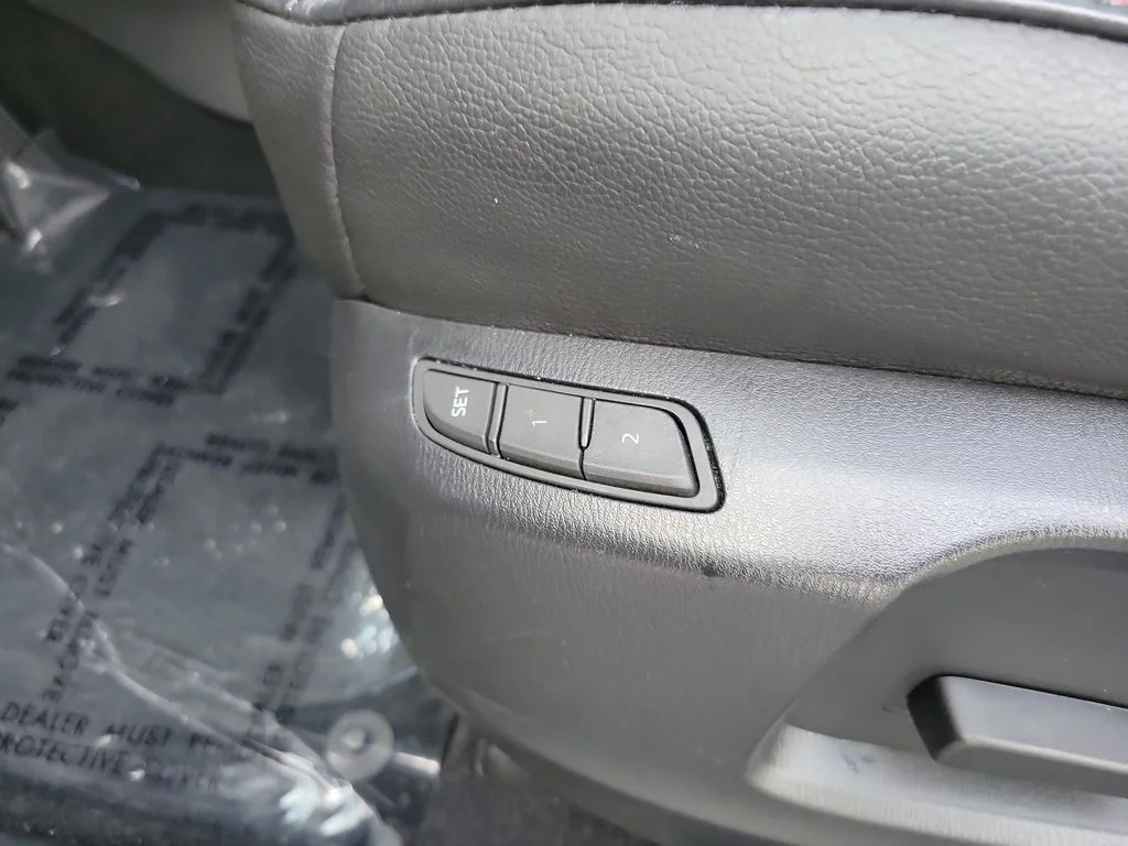 Certified Used 2024 Gray Mazda 2.5 S Carbon Edition image 17