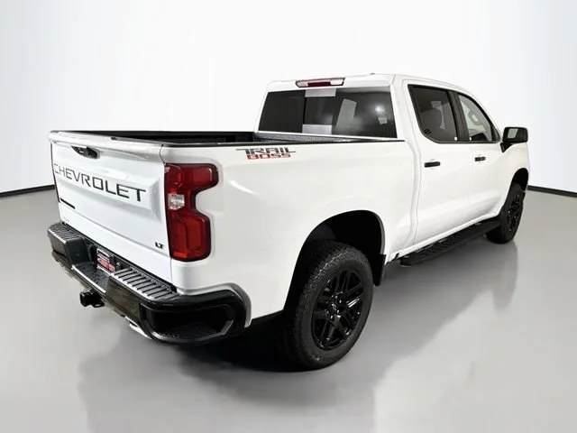 New 2026 Summit White Chevrolet LT Trail Boss image 9