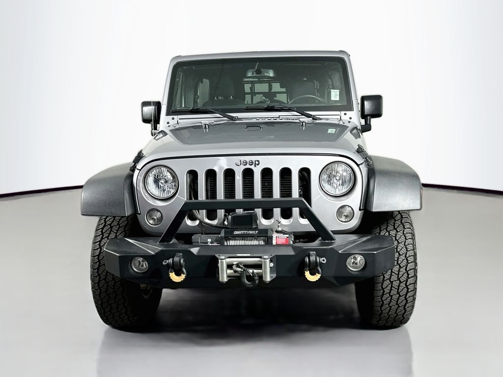 Used 2017 Billet Silver Metallic Clearcoat Jeep Unlimited Sport S image 3