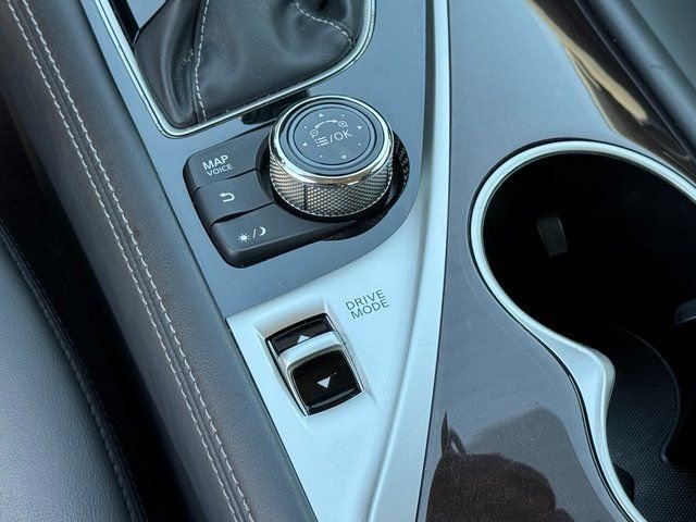 Used 2018 Gray INFINITI 3.0t LUXE image 32