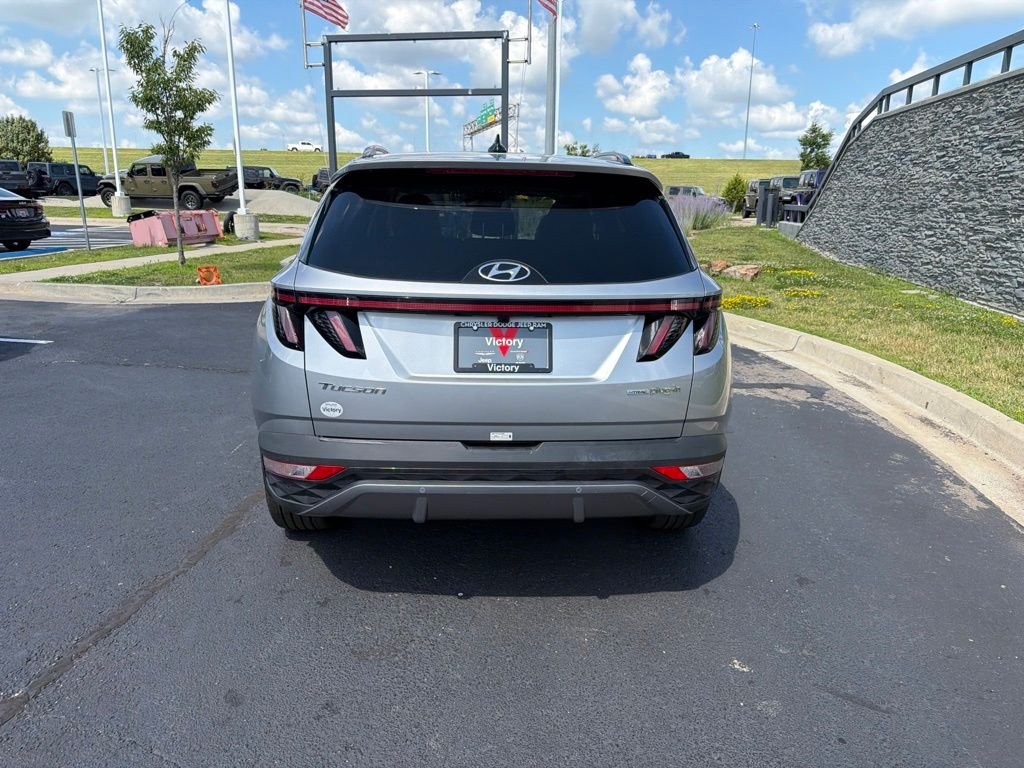 Used 2024 Silver Hyundai Limited image 6