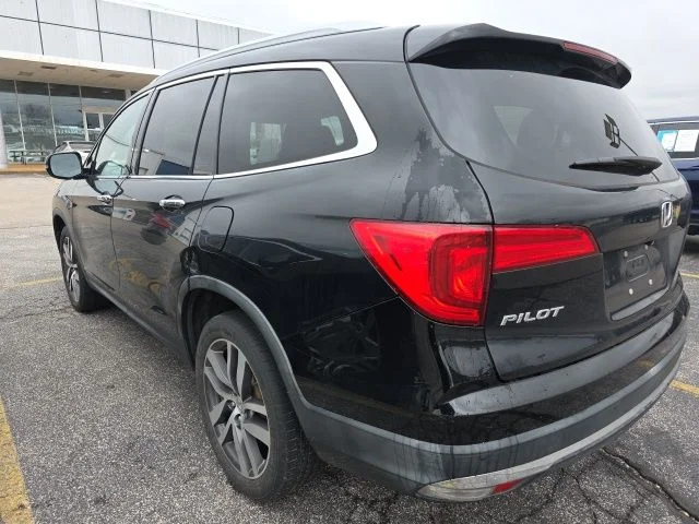 Used 2016 Honda Pilot Touring with VIN 5FNYF6H9XGB035146 for sale in O'Fallon, IL