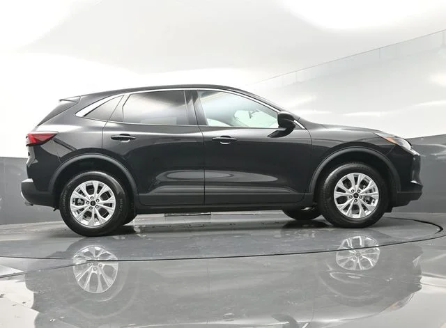 Used 2024 Black Ford Active image 37