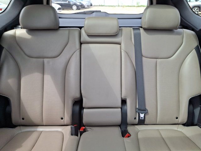 Used 2023 Black Hyundai Limited image 19