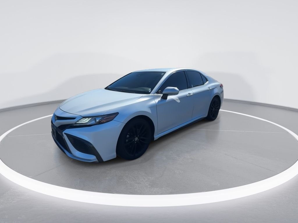 2022 Toyota Camry XSE - Photo 4