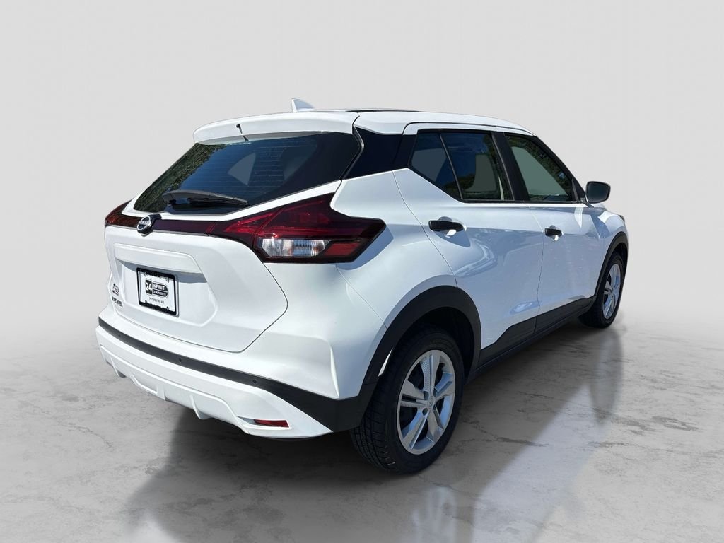 Used 2024 White Nissan S image 5