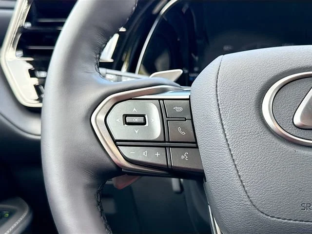 New 2026 Wind Chill Pearl Lexus PREMIUM AWD image 40