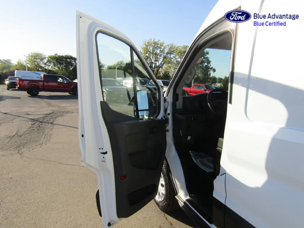 Certified Used 2026 Oxford White Ford Base image 26